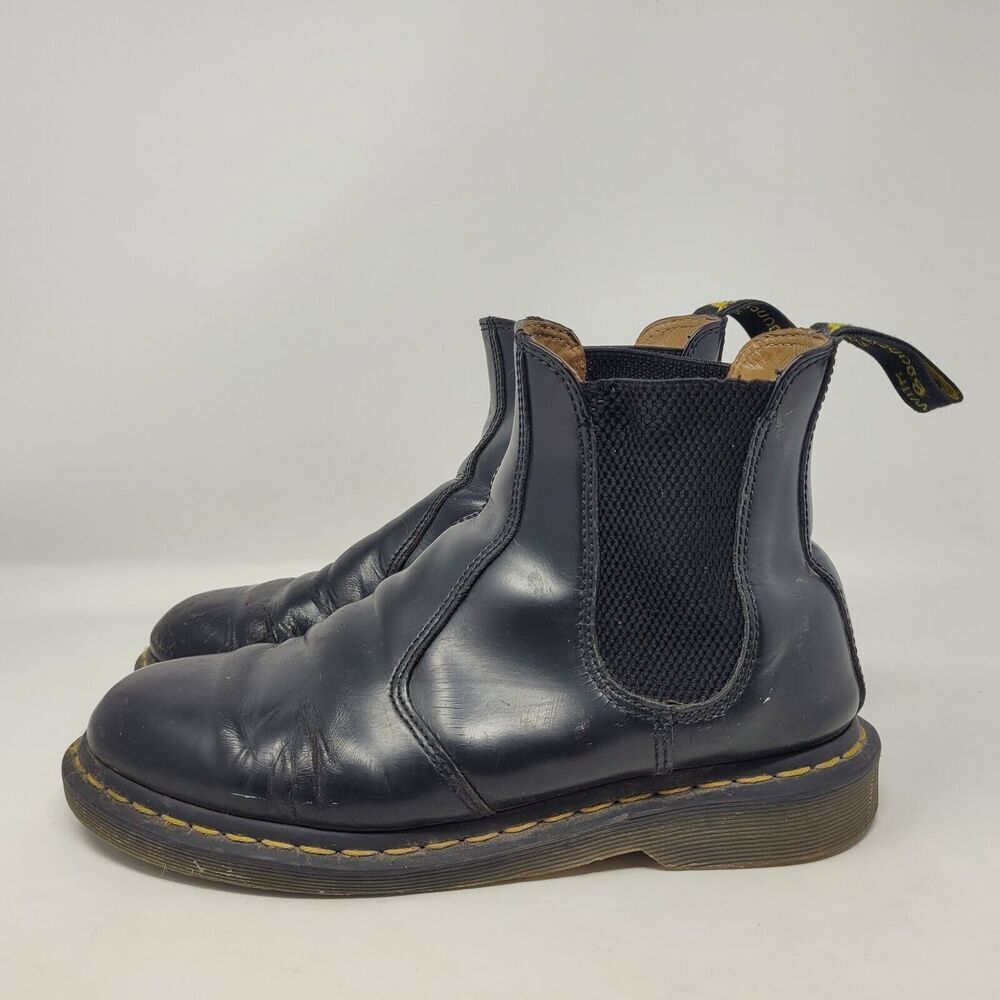 Dr. Martens Doc Boots Womens 9 Black Smooth Leather 2976 Chelsea Distressed 90s - Picture 6 of 12